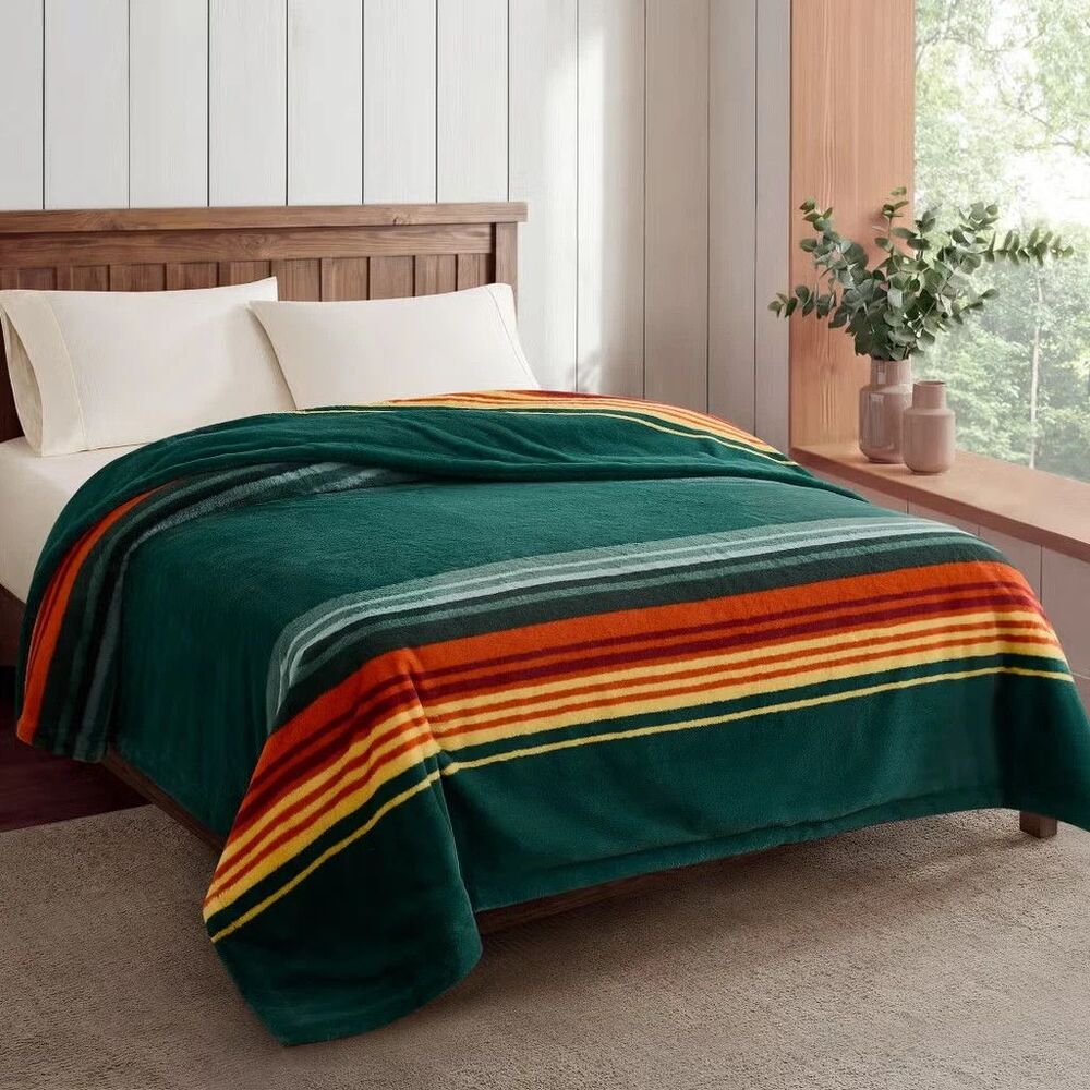 Pendleton Blanket Faux Fur Luxe QUEEN SIZE Blanket NWT